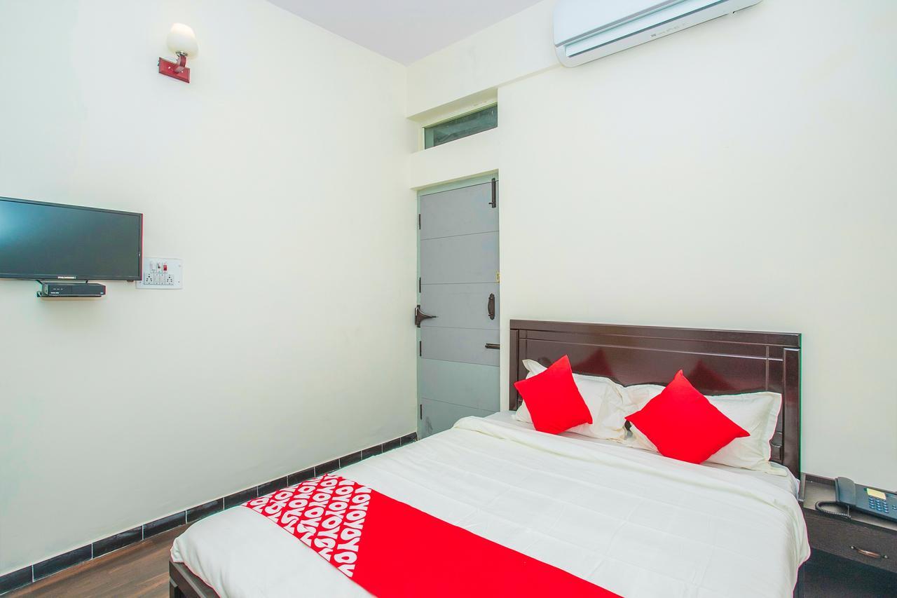 Hotel Oyo 14430 Sunshine Grand Bangalore Exterior foto