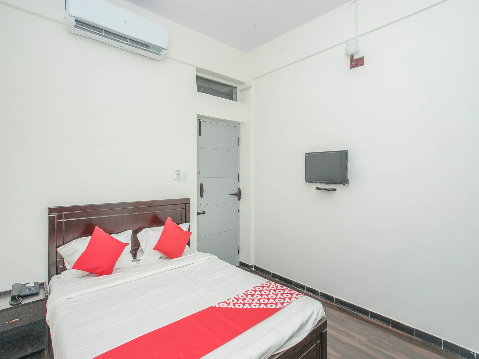 Hotel Oyo 14430 Sunshine Grand Bangalore Exterior foto