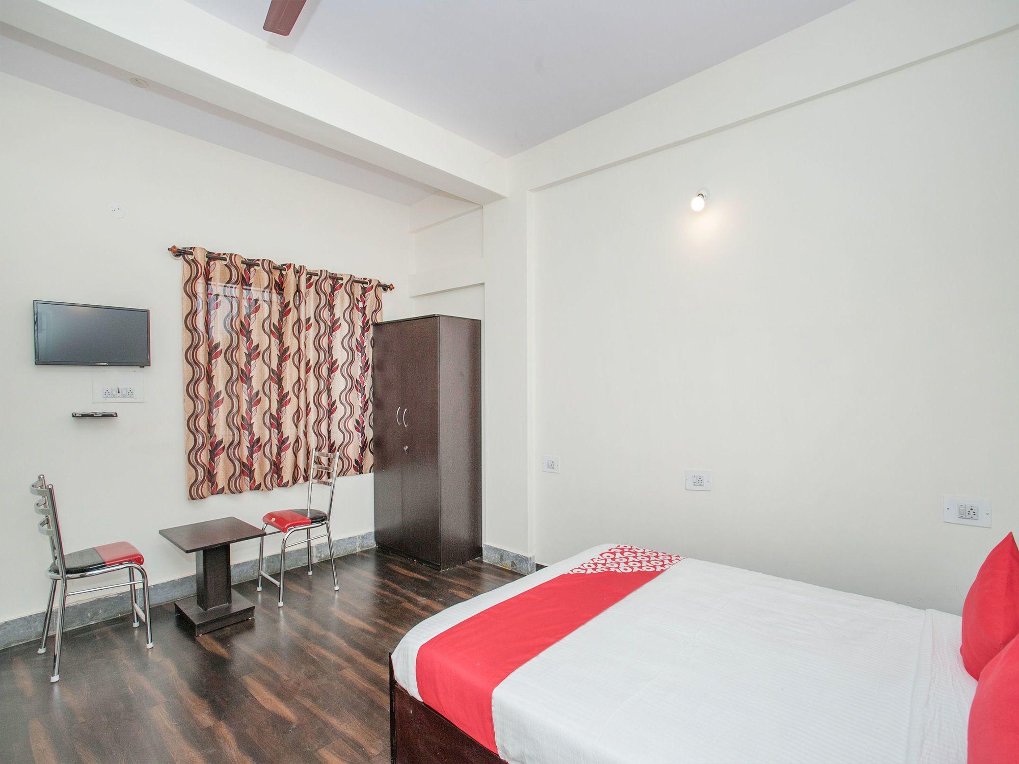 Hotel Oyo 14430 Sunshine Grand Bangalore Exterior foto